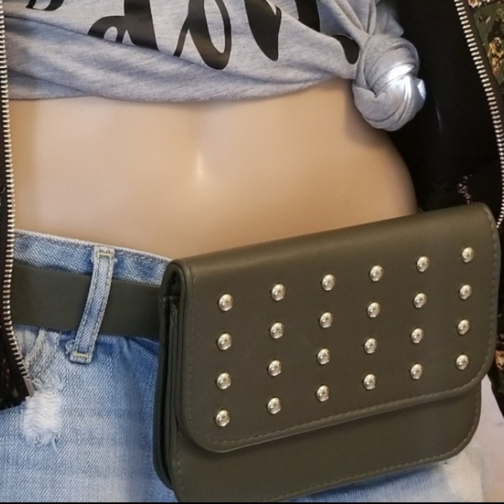 Olive fanny pack/ belt bag.